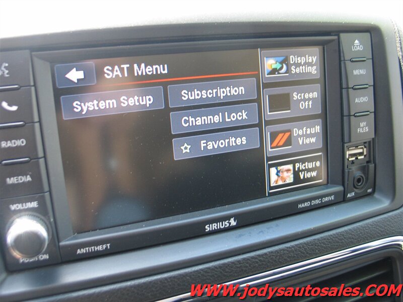 Used 2018 Dodge Grand Caravan SE w/ UConnect Hands-Free Group FWD image 13