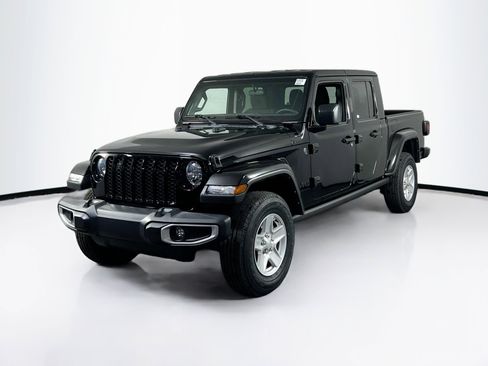 Used 2023 Jeep Gladiator Sport AWD/4WD image 1