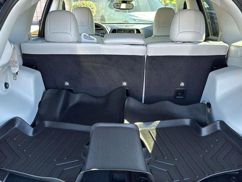 Used 2021 Jeep Cherokee Latitude Lux w/ Comfort/Convenience Group image 24