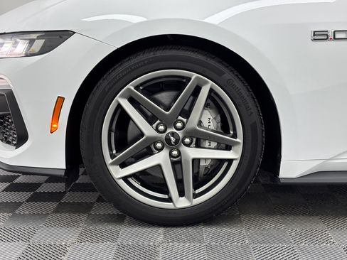 Used 2024 Ford Mustang GT Premium RWD image 13
