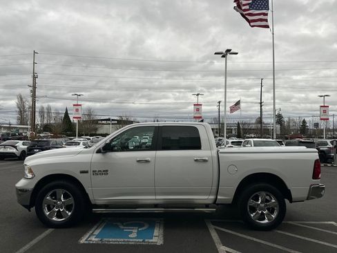Used 2015 RAM 1500 Big Horn image 6