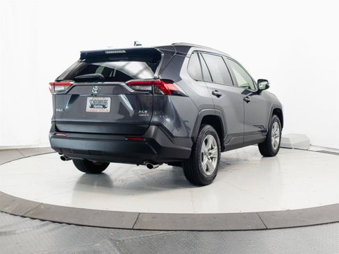 Used 2019 Toyota RAV4 XLE w/ Convenience Package AWD/4WD image 12
