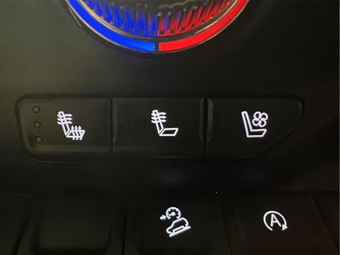 Used 2019 GMC Sierra 1500 SLT image 31