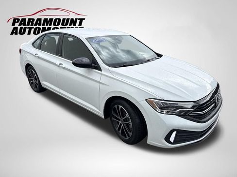 Certified 2024 Volkswagen Jetta Sport FWD image 3