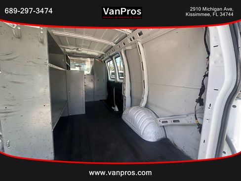 Used 2012 Chevrolet Express 2500 image 14