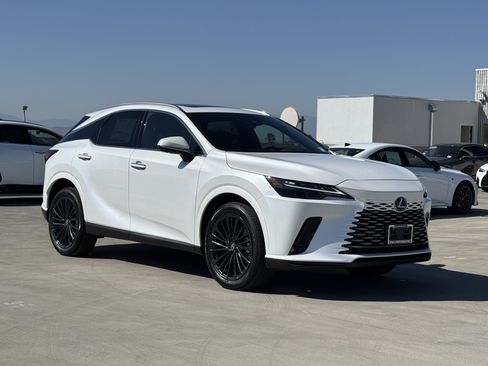 New 2026 Lexus RX 350h AWD/4WD image 2