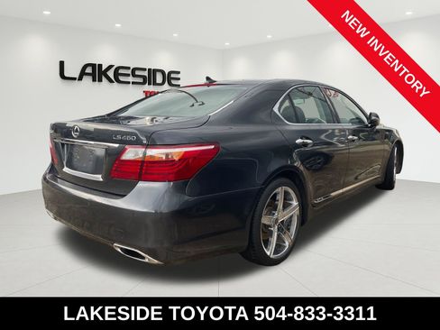 Used 2010 Lexus LS 460 RWD image 4