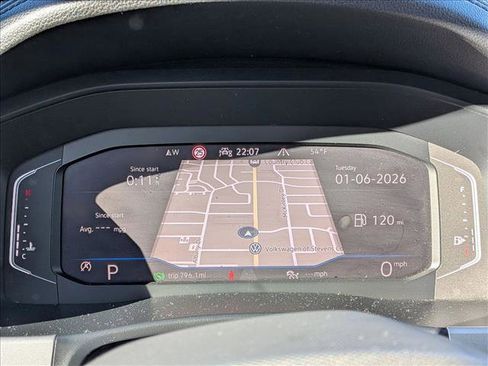 Used 2021 Volkswagen Atlas SEL Premium image 11