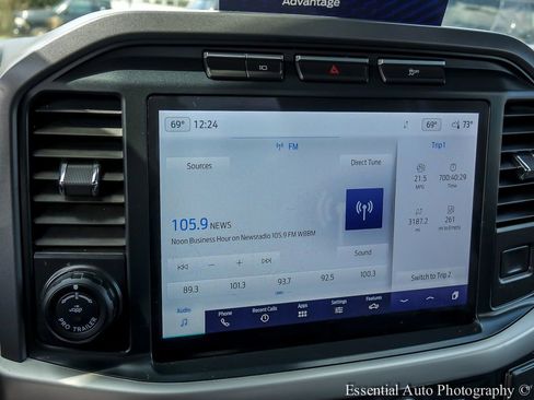 Used 2022 Ford F150 XLT w/ Equipment Group 302A High image 13