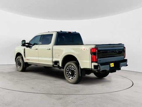 Used 2025 Ford F350 Platinum AWD/4WD image 3