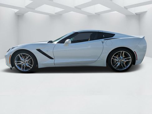 Used 2019 Chevrolet Corvette Stingray Coupe w/ 3LT Preferred Equipment Group RWD image 6