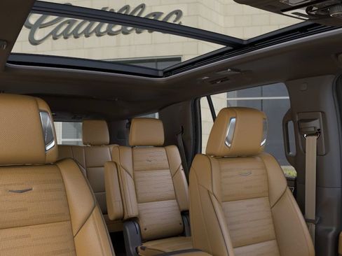 New 2026 Cadillac Escalade Luxury w/ LPO, Floor Liner Package AWD/4WD image 24