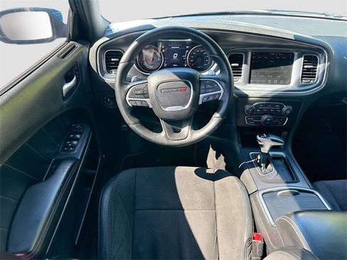 Used 2015 Dodge Charger R/T Scat Pack w/ Technology Group image 21