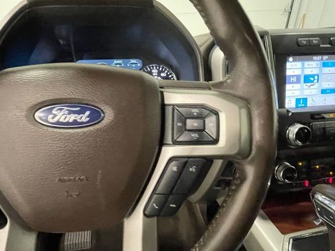 Used 2019 Ford F150 King Ranch w/ Equipment Group 601A Luxury image 40