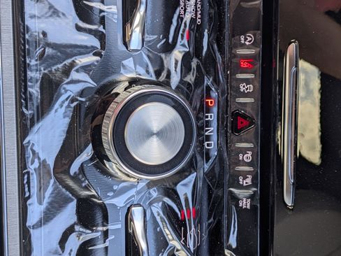 New 2025 Jeep Wagoneer Series III w/ Quick Order Package 25C Super image 15