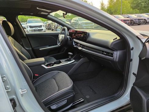 New 2026 Kia K4 GT-Line FWD image 10