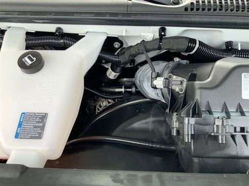 Certified 2023 GMC Savana 2500 w/ Driver Convenience Package image 26