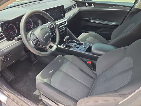 Used 2022 Kia K5 LXS FWD image 10