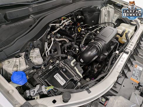 Used 2022 Ford Explorer XLT w/ Class IV Trailer Tow Package image 31