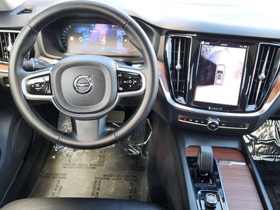 Used 2025 Volvo V60 B5 Cross Country Plus