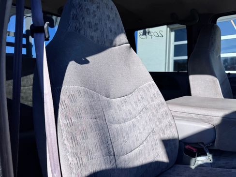 Used 1999 Ford F350 4x4 Crew Cab DRW Super Duty image 15