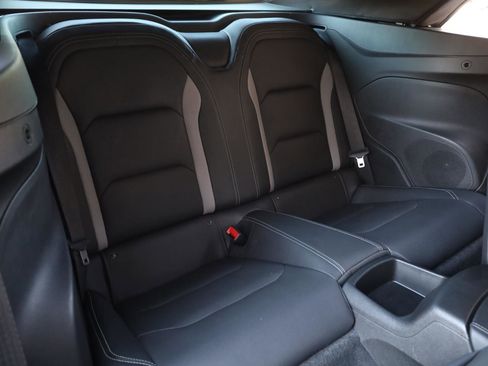 Used 2019 Chevrolet Camaro SS RWD image 30