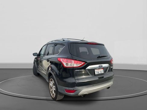 Used 2014 Ford Escape Titanium image 4