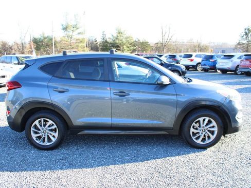 Used 2016 Hyundai Tucson SE w/ Option Group 02 image 6