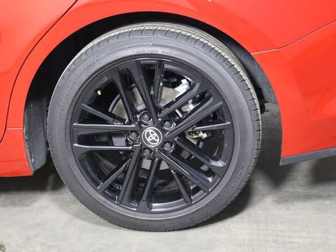 Used 2025 Toyota Camry SE image 39