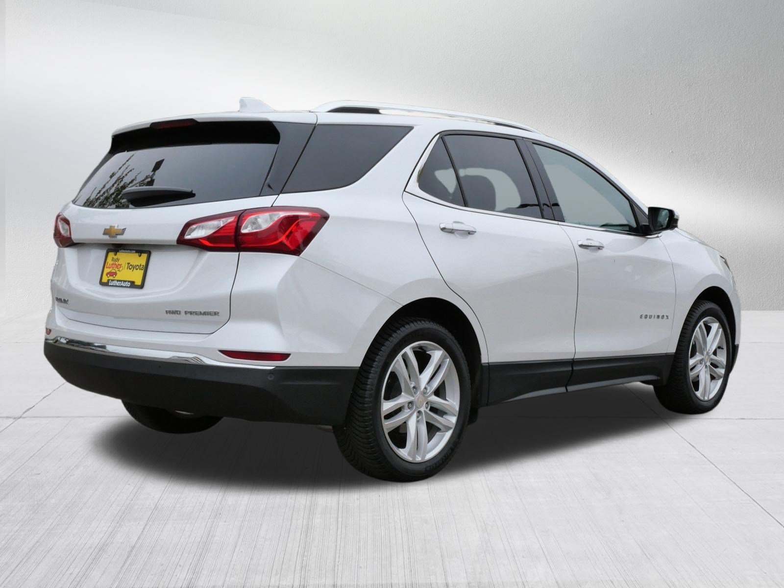Used 2021 Chevrolet Equinox Premier AWD/4WD image 7