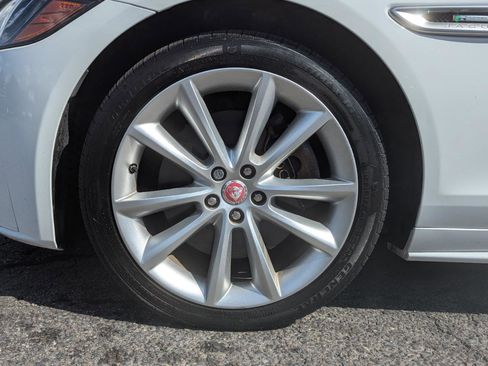 Used 2016 Jaguar XF R-Sport AWD/4WD image 55