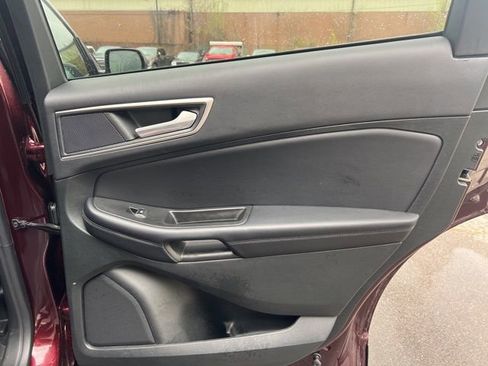Used 2023 Ford Edge SEL AWD/4WD image 13
