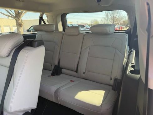New 2026 Lincoln Navigator L Reserve AWD/4WD image 12