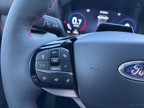 New 2026 Ford Explorer ST-Line RWD image 32