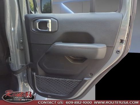 Used 2023 Jeep Wrangler Unlimited Rubicon 392 w/ Xtreme Recon 35" Tire Package AWD/4WD image 27