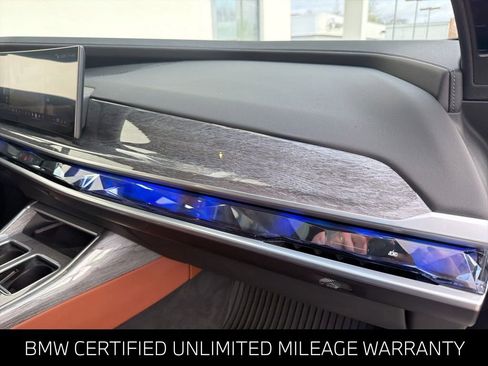 Certified 2024 BMW 760i xDrive w/ Executive Package AWD/4WD image 33