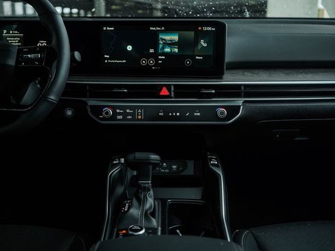 New 2026 Kia Sorento X-Line EX image 18