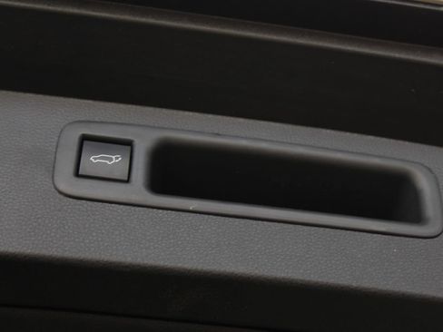 Certified 2026 Toyota Highlander Platinum AWD/4WD image 68