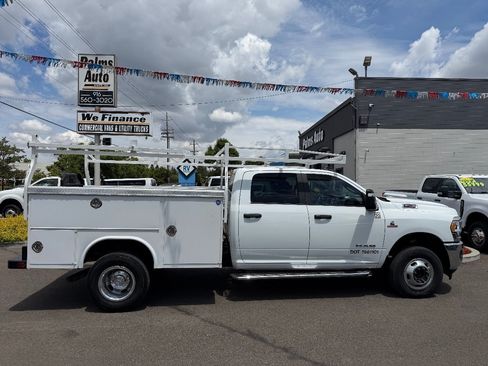 Used 2024 RAM 3500 Big Horn AWD/4WD image 10