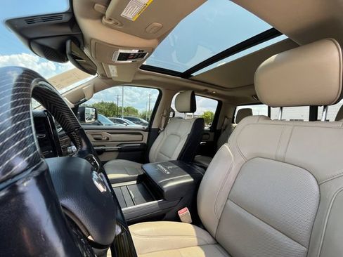 Used 2019 RAM 1500 Limited AWD/4WD image 7