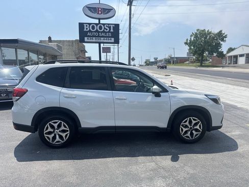 Used 2021 Subaru Forester Premium w/ Popular Package #1 AWD/4WD image 7