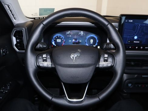 Used 2025 Ford Bronco Sport Outer Banks w/ Outer Banks Tech Package+ image 24