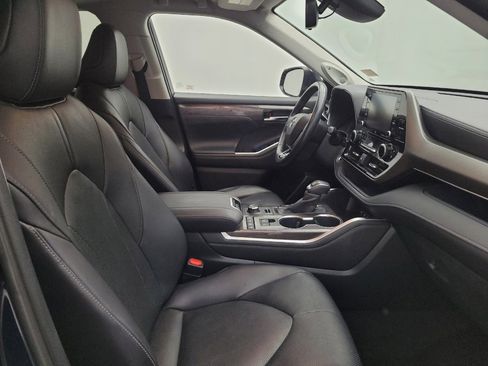 Used 2020 Toyota Highlander Limited AWD/4WD image 21