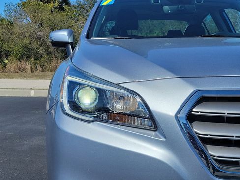 Used 2017 Subaru Legacy 2.5i Limited image 7