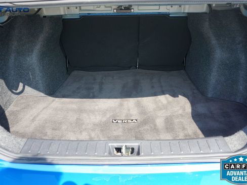Used 2024 Nissan Versa SV FWD image 17
