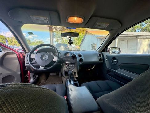 Used 2004 Pontiac Grand Prix GT w/ Drivers Package image 21