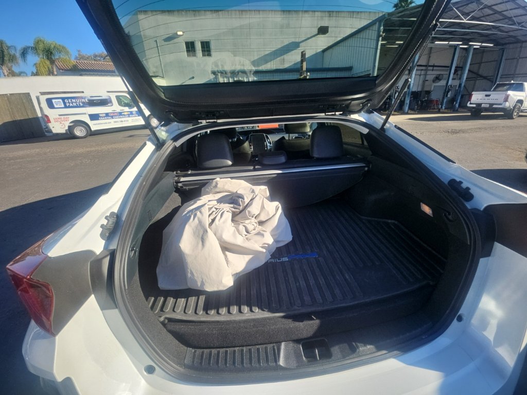 Used 2022 Toyota Prius Prime XLE FWD image 8
