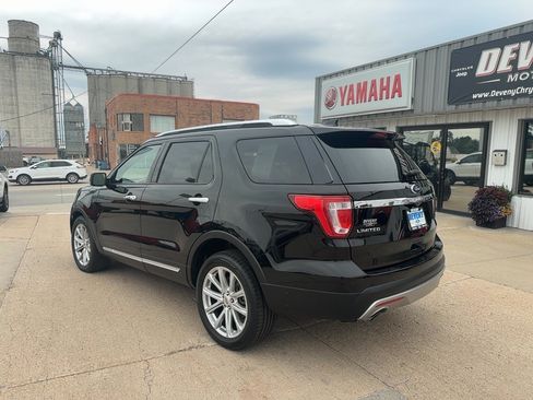 Used 2016 Ford Explorer Limited w/ Equipment Group 301A AWD/4WD image 9
