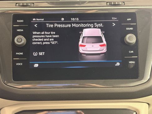 Used 2022 Volkswagen Tiguan SE AWD/4WD image 42