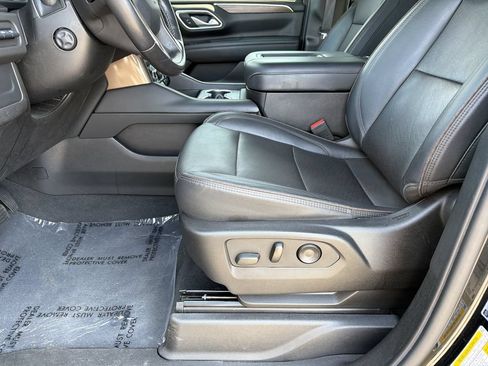 Used 2022 Chevrolet Suburban High Country RWD image 29
